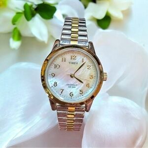 Timex Essex Ave 25mm Watch